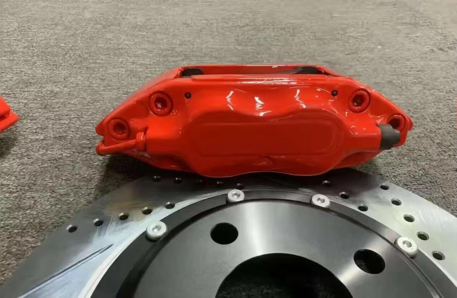 Новые высокопроизводительные п – обзор и цена Forged Front Brake Caliper 4 Piston